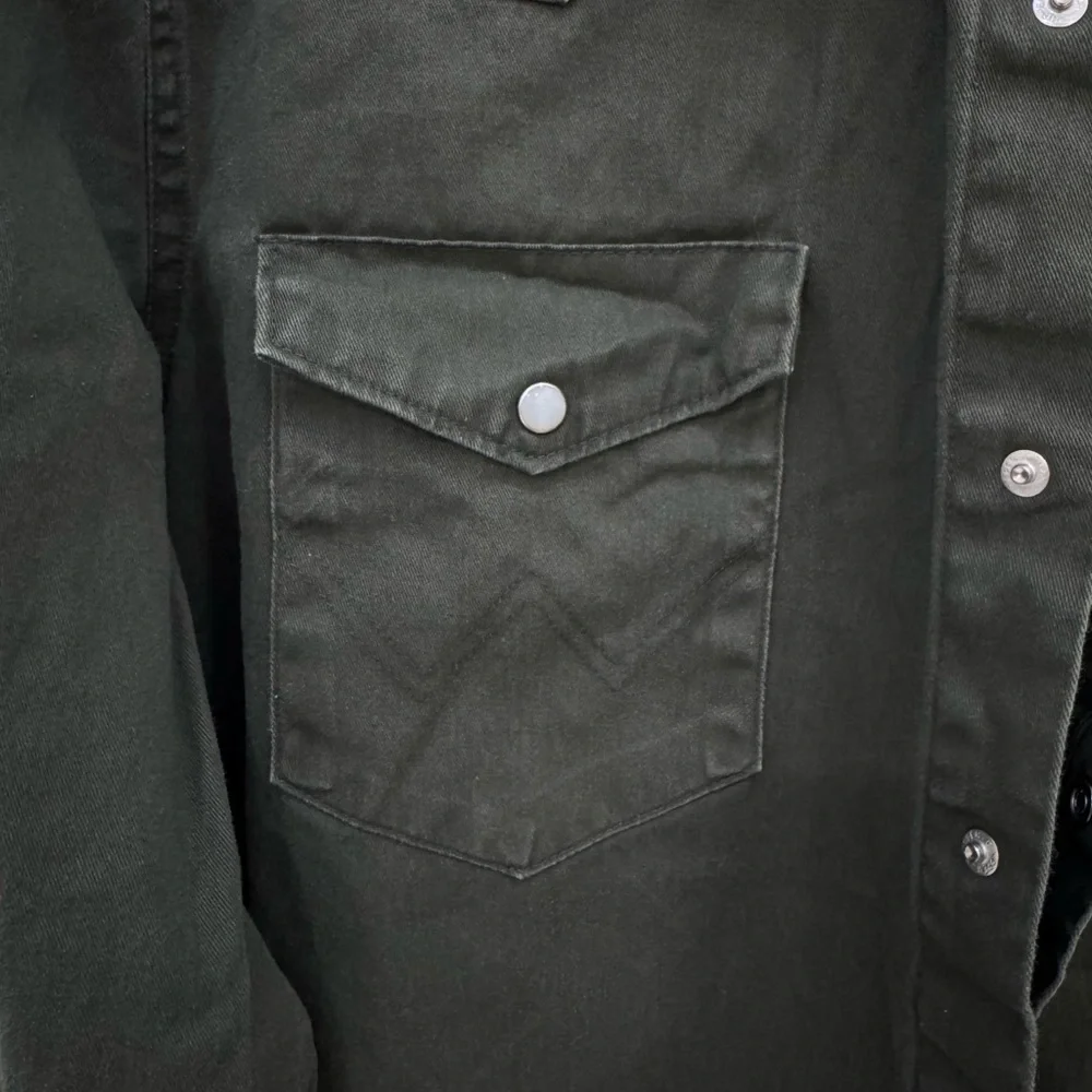 Wrangler Vintage Brushpopper Olive Green Pearl Snap Button Down Casual Shirt - Picture 2 of 9